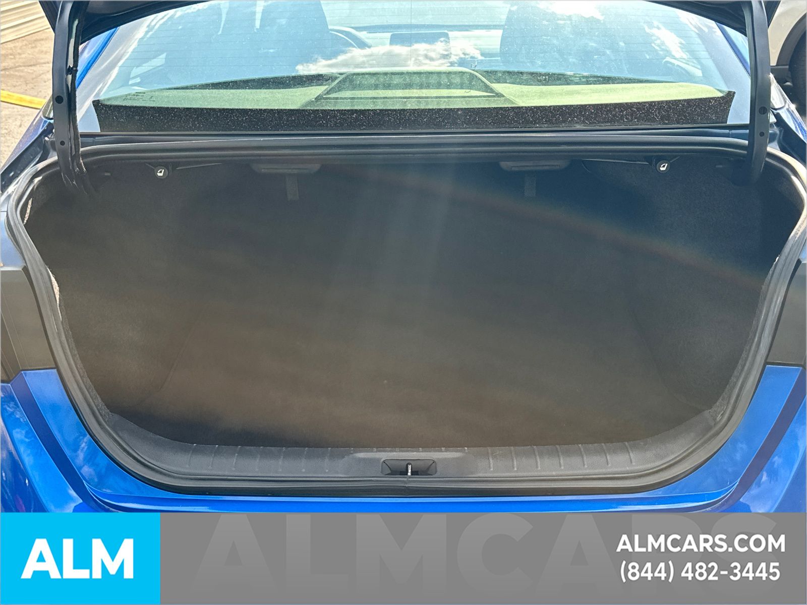 Used 2025 Blue Nissan 2.5 SR image 21