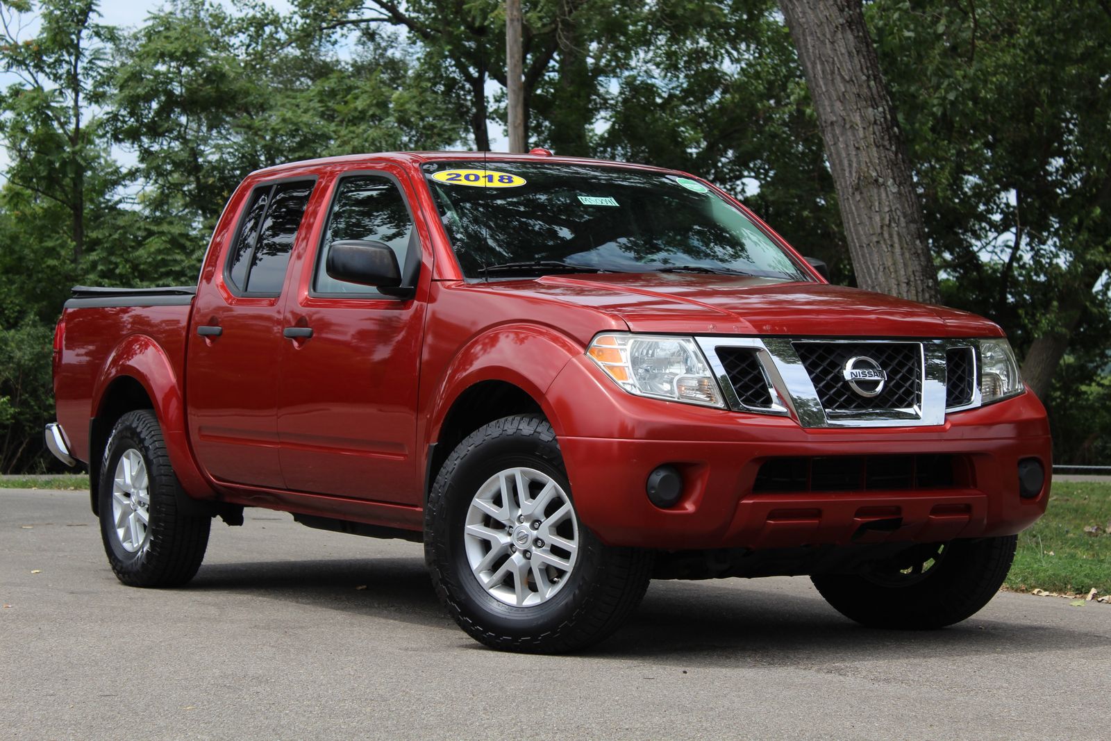  2018 Nissan Frontier SV V6 Crew Cab 4WD   
