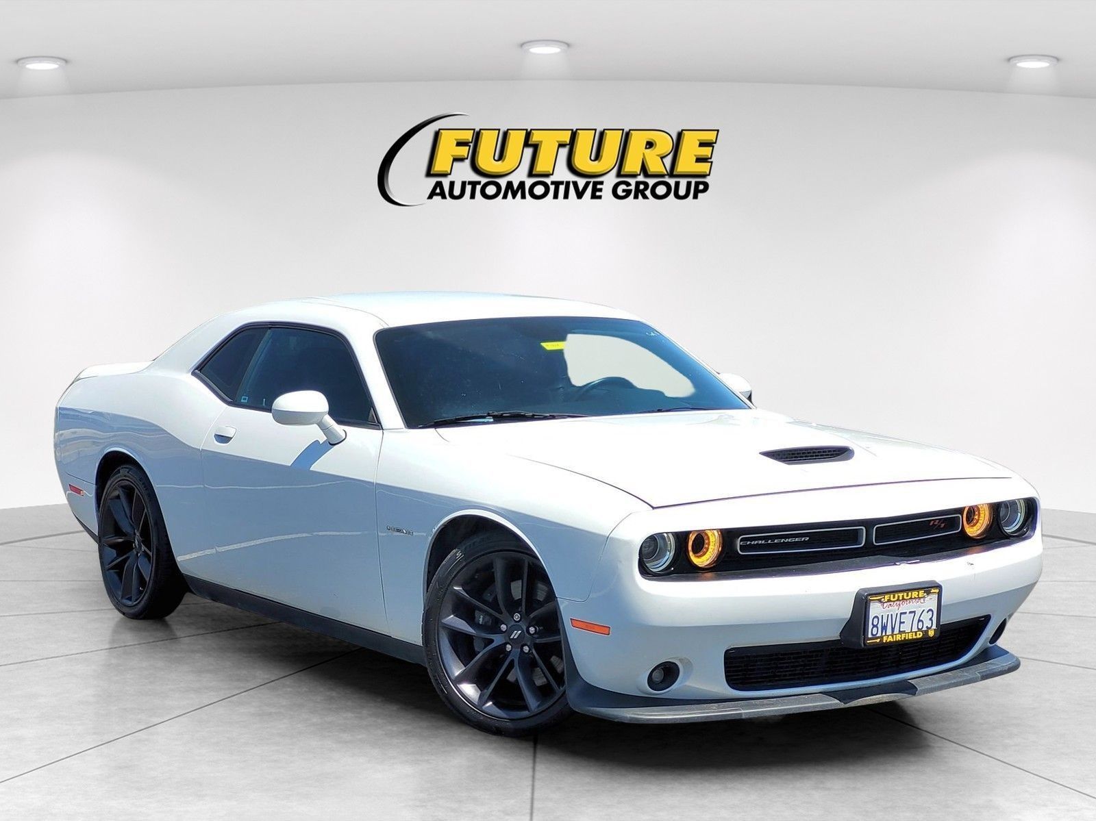 White Knuckle Clearcoat 2021 Dodge Challenger Coupe Rear-Wheel Drive 8-Speed Automatic
