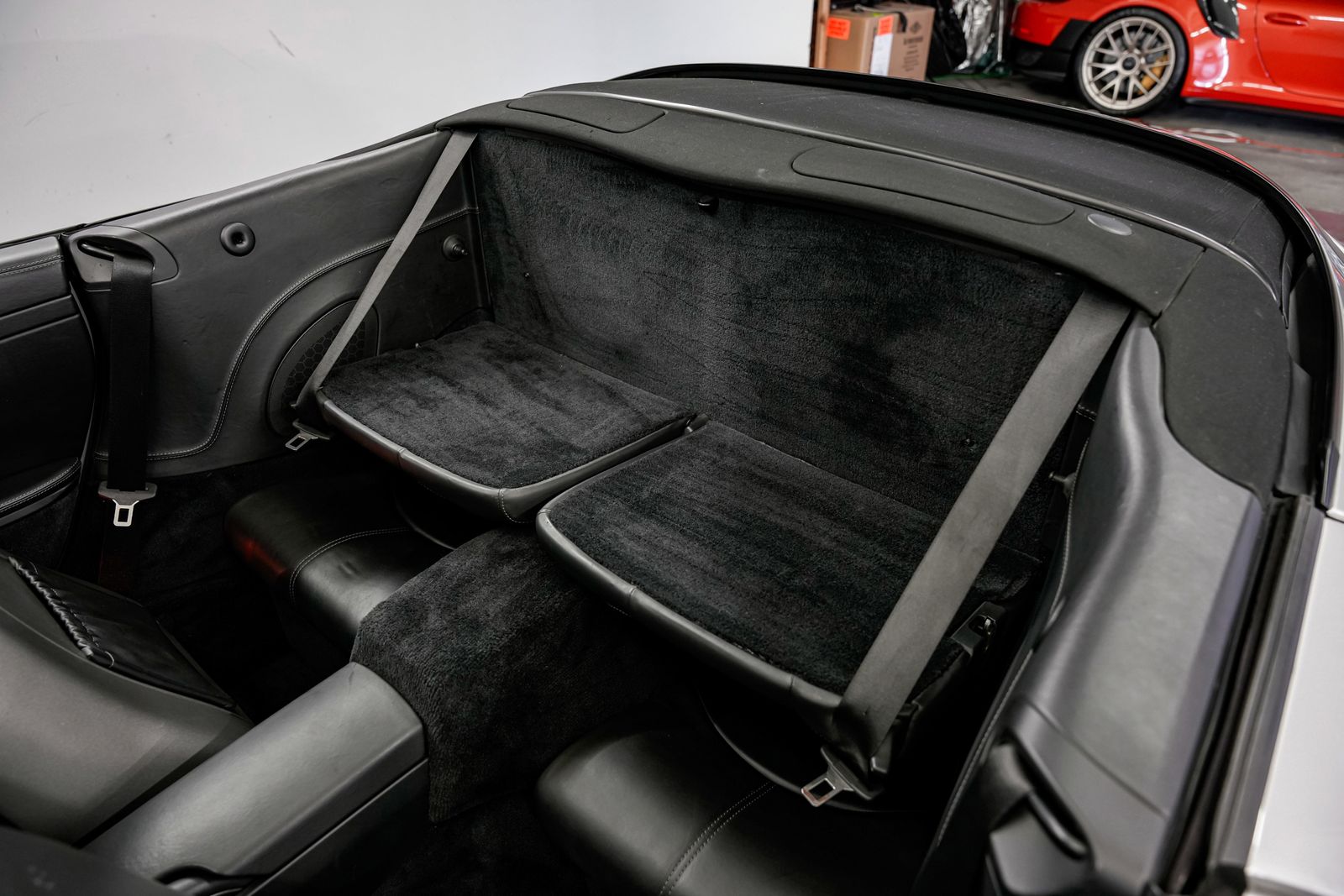 2005 Porsche 911 Carrera S — photo 21