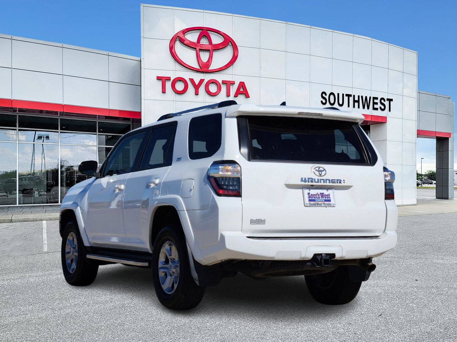 2023 Toyota 4Runner SR5 4