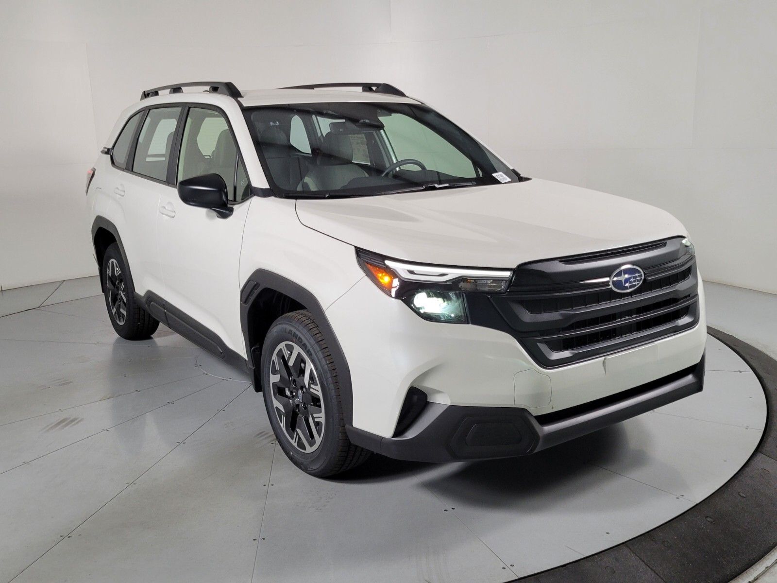 2025 Subaru Forester Base 2