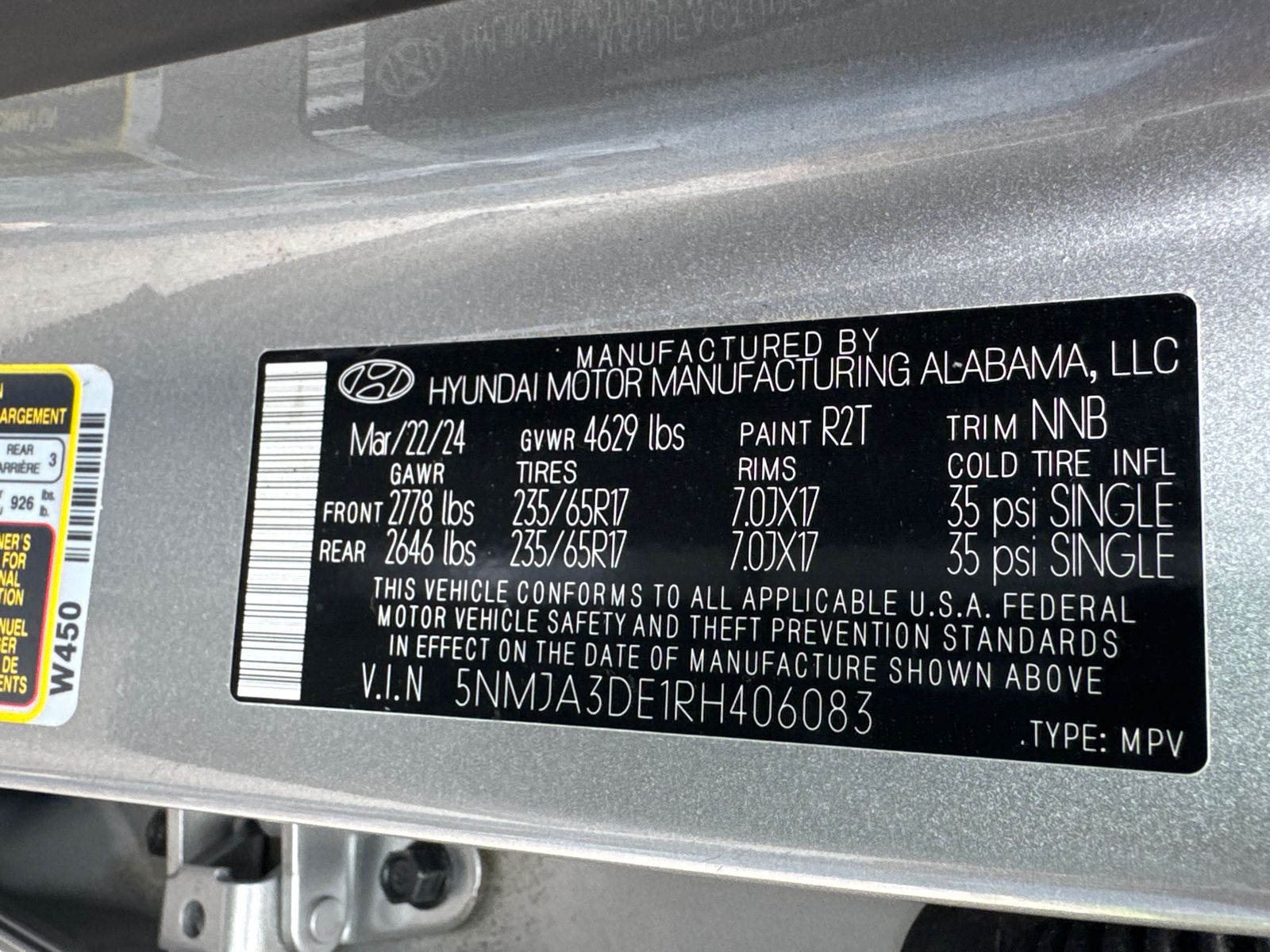 Used 2024 Silver Hyundai SE image 31