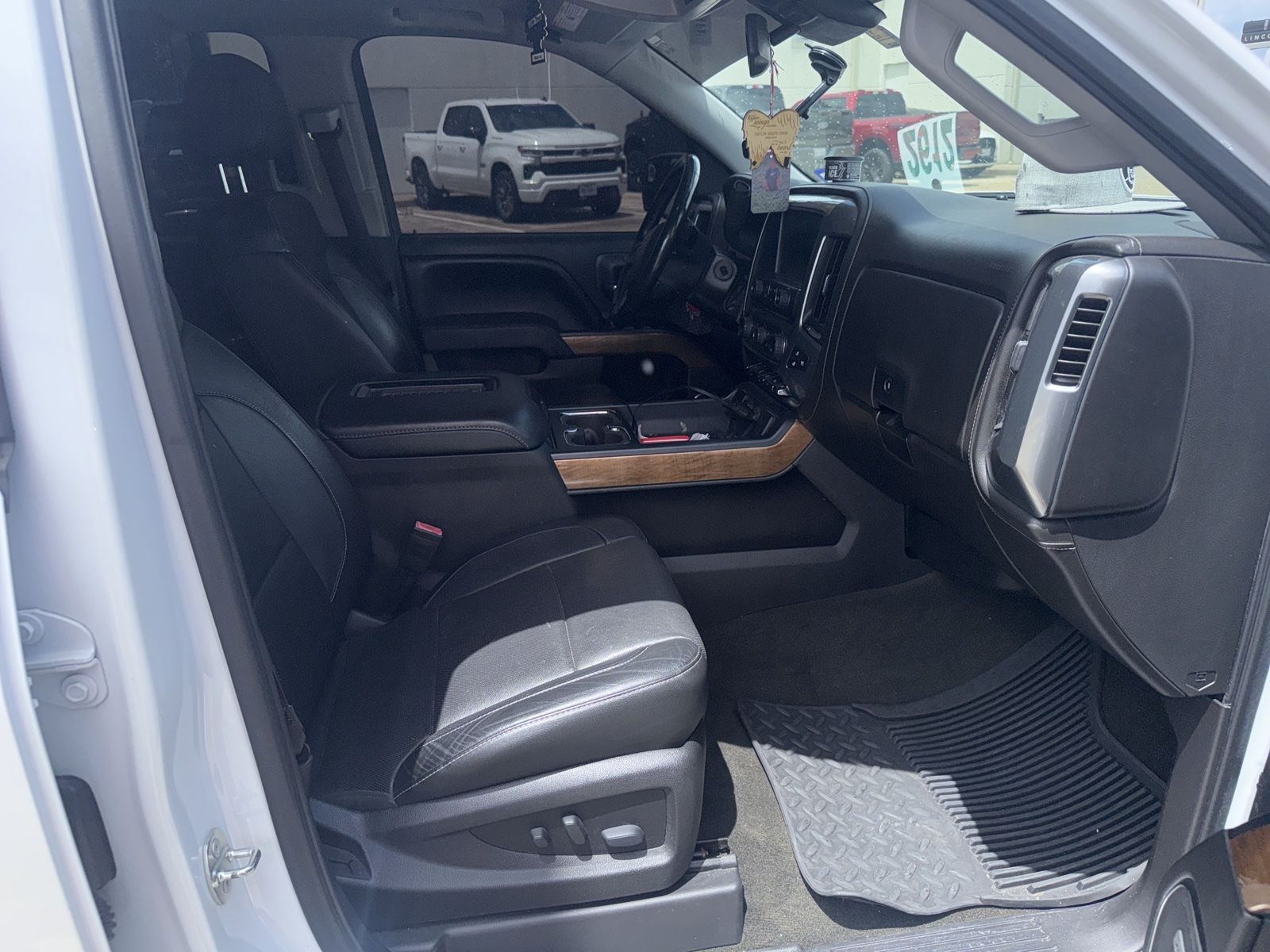 car-gallery-3