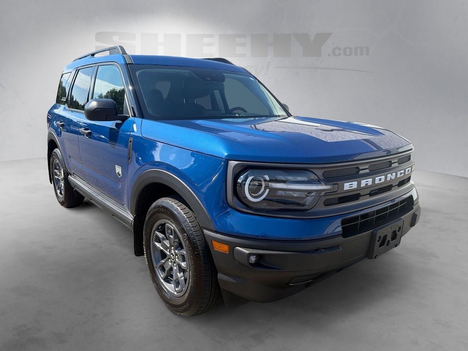 Used 2024 Blue Metallic Ford Big Bend image 2