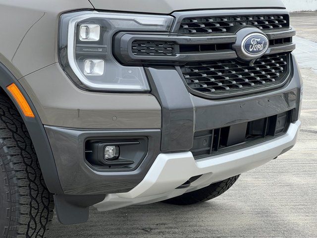 New 2025 Marsh Gray Ford Lariat image 9
