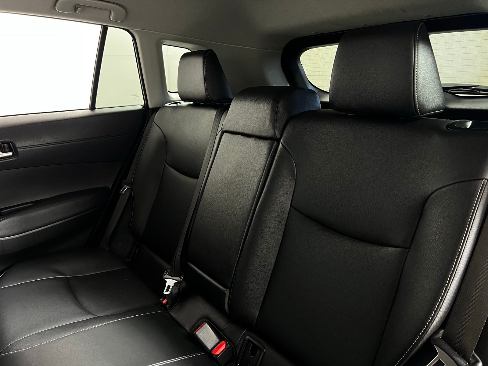 2023 Toyota Corolla Cross XLE 23
