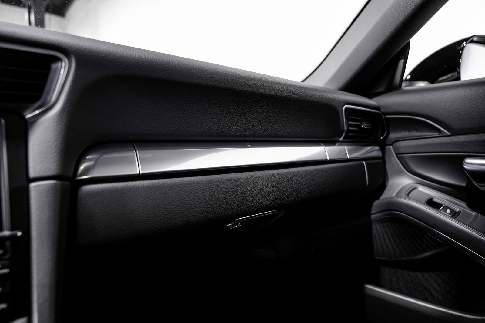 2014 Porsche 911 Carrera S — photo 16