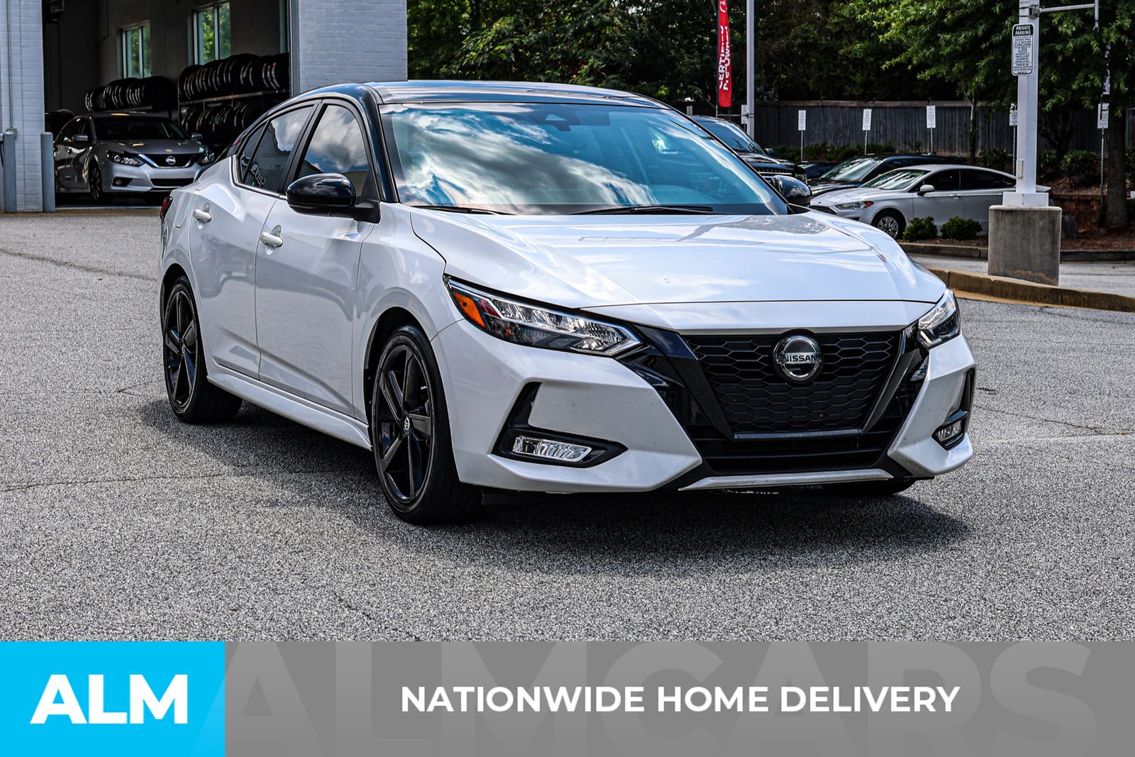2022 Nissan Sentra SR photo 4