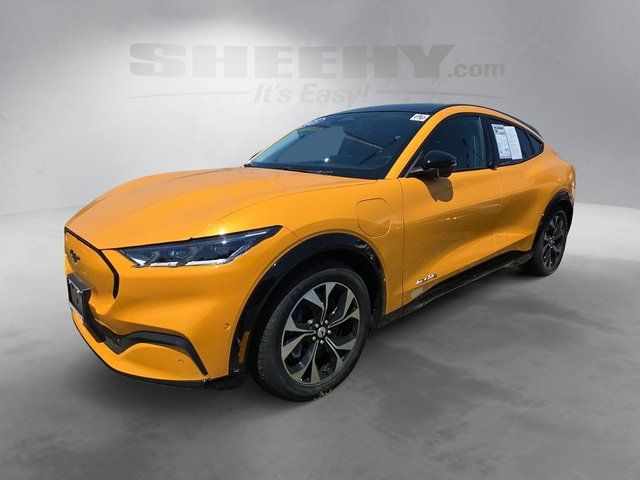 Used 2023 Orange Ford Premium image 17