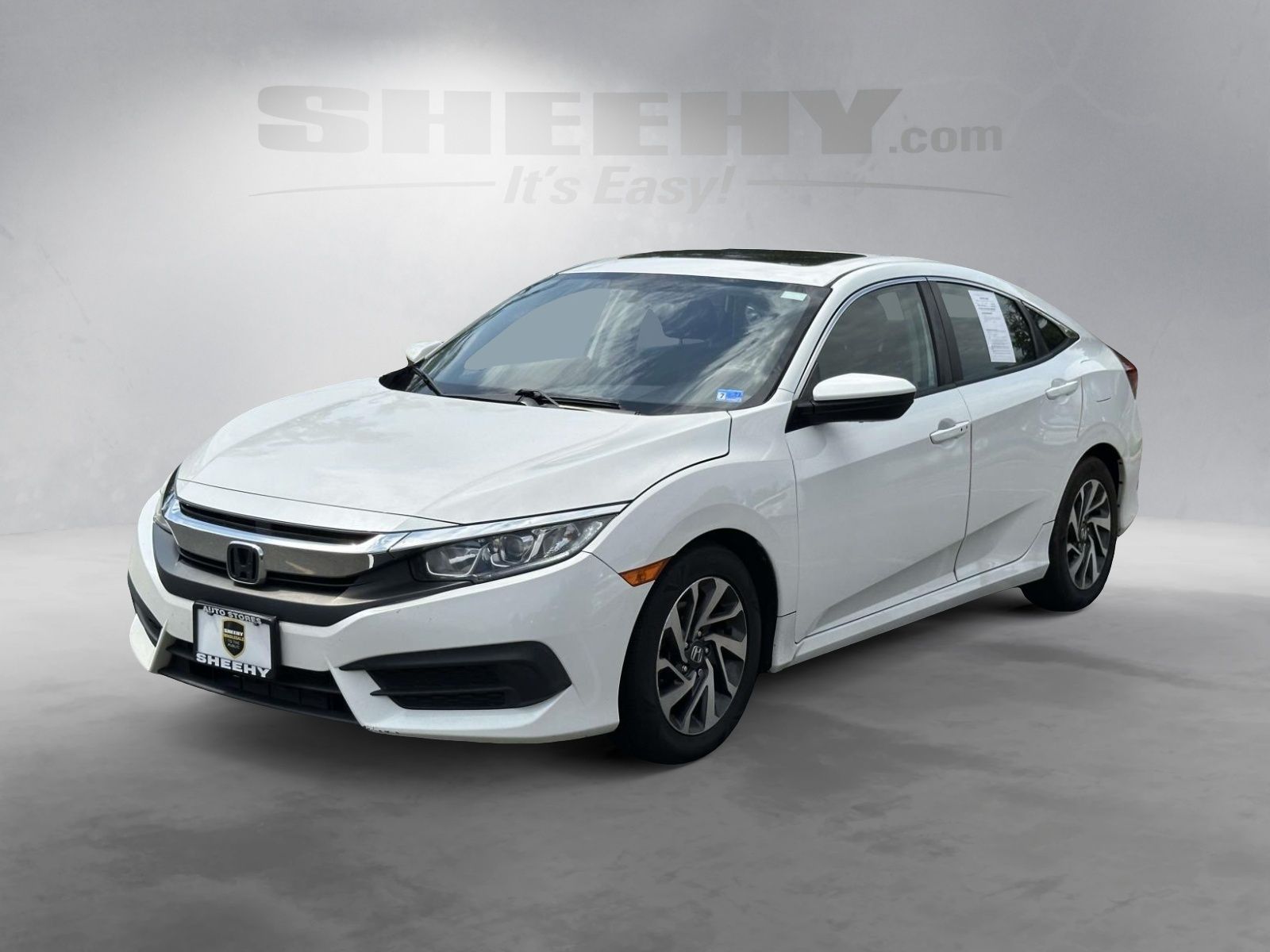 Used 2017  Honda EX image 14