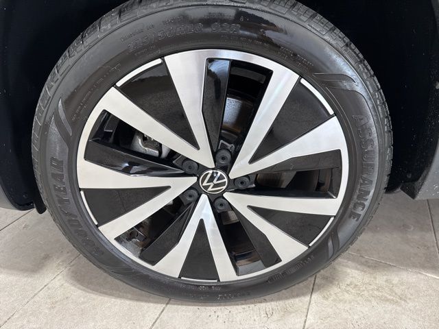 Used Car 2022 Volkswagen Taos  1.5t Se For Sale Under $20,000 In Austin, Texas