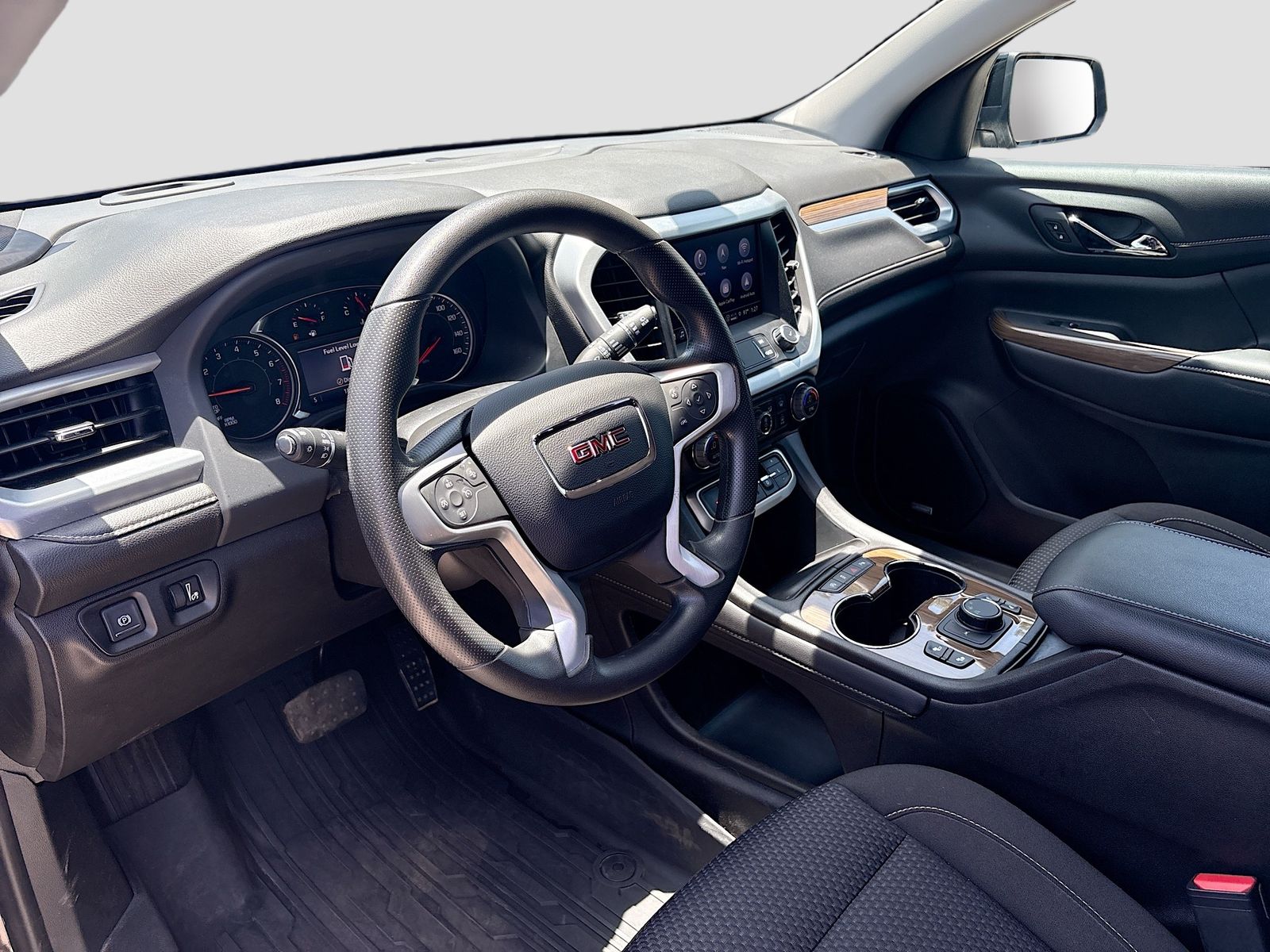 Used 2023 Black GMC SLE image 9