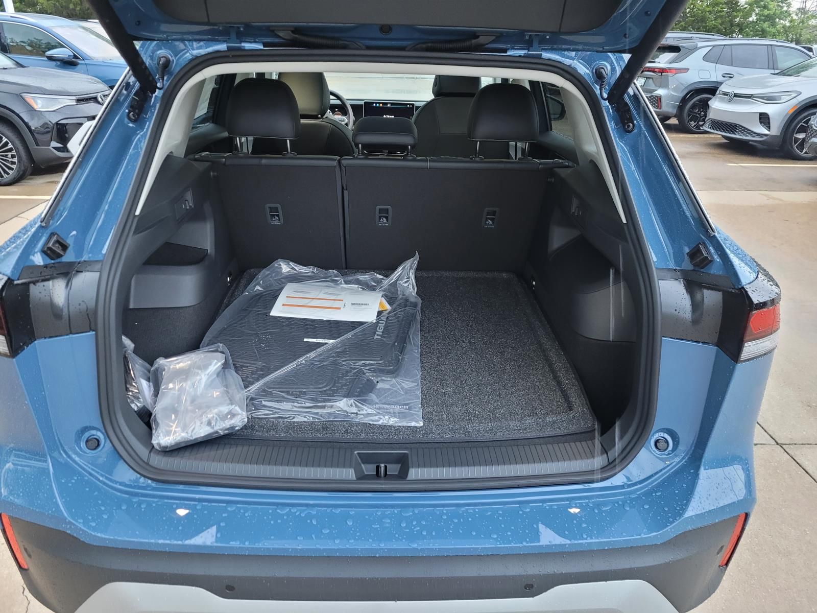 new 2026 Volkswagen Tiguan car, priced at $33,577