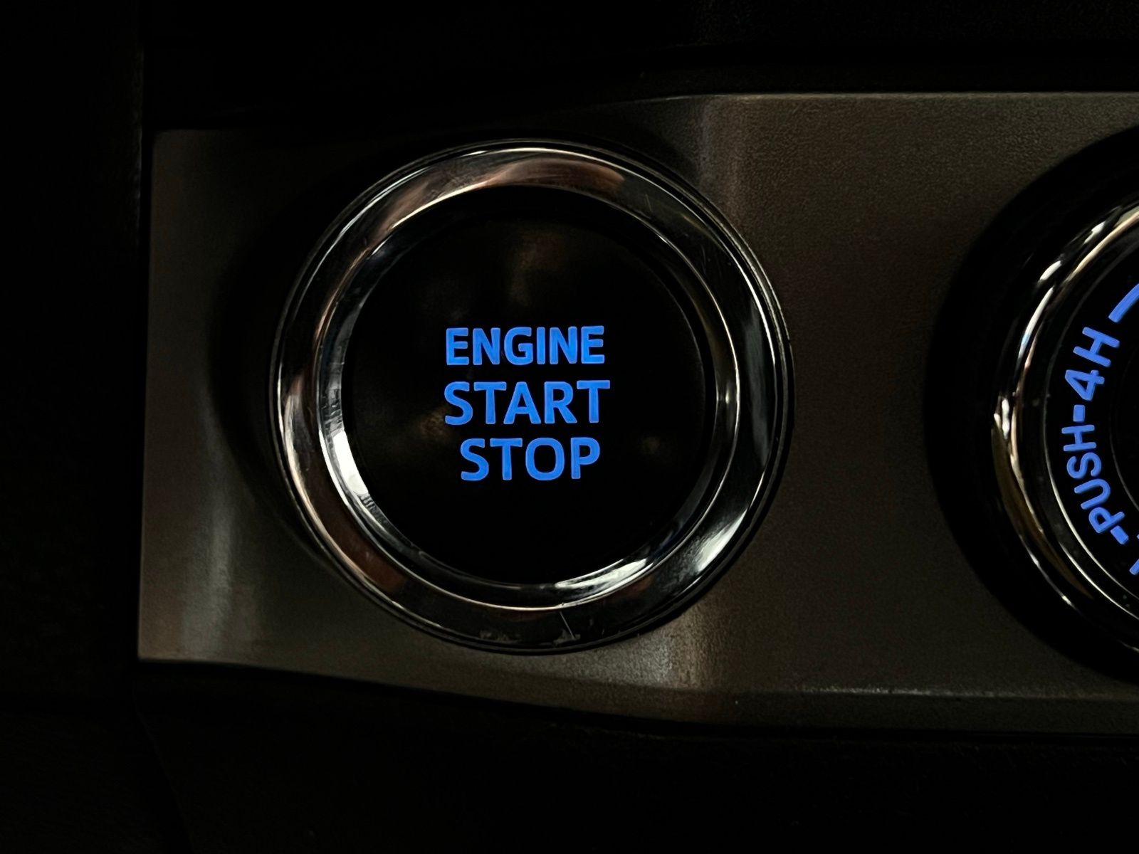 Thumbnail: 2023 Toyota Tacoma - 23