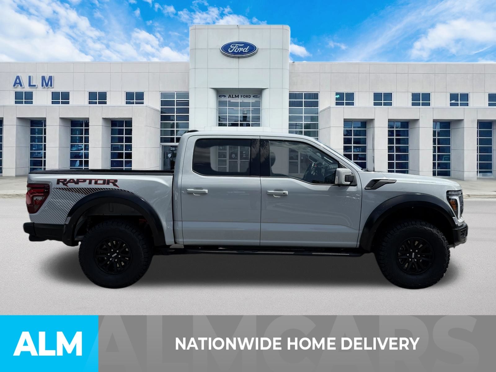 Used 2024 White Ford Raptor image 4