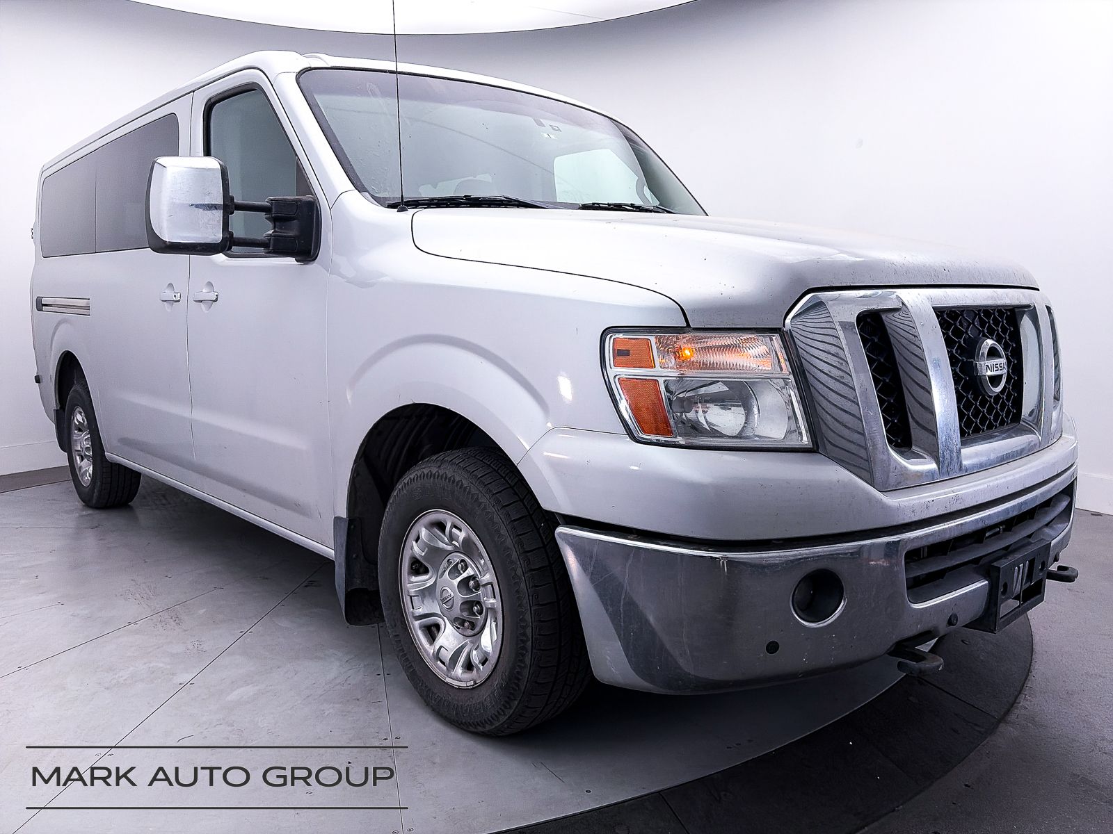 2014 Nissan NV Passenger SL