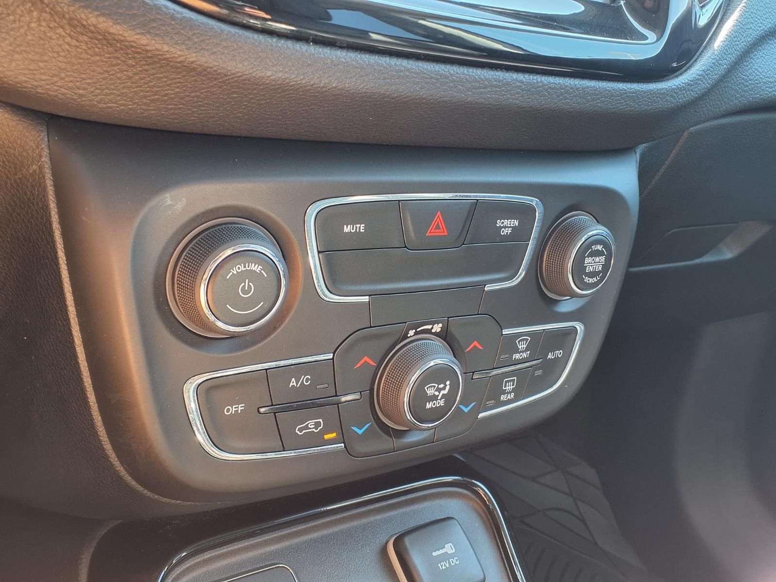 2019 Jeep Compass Limited Silver at Bravo Nissan