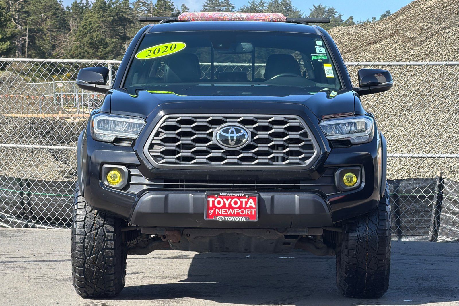 View vehicle photo 6