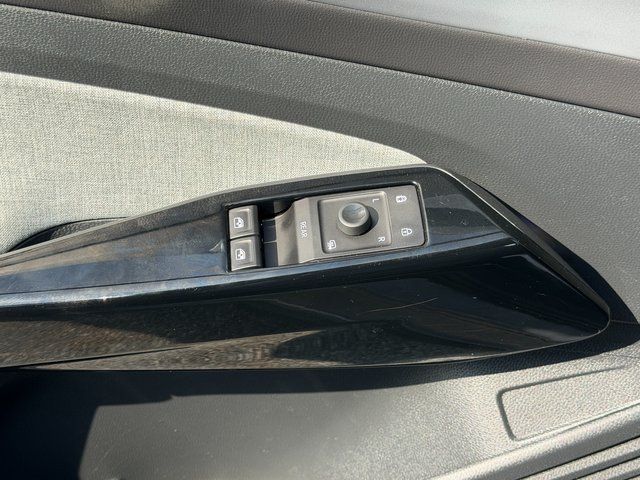 Used 2023 Gray Volkswagen Standard image 33