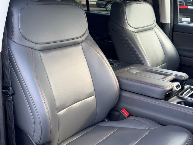 Certified Used 2025 Stone Blue Metallic Ford Active image 34