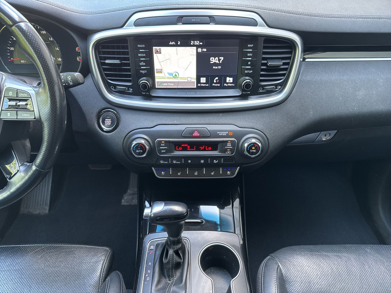 Used 2019 Snow White Pearl Kia SX image 23