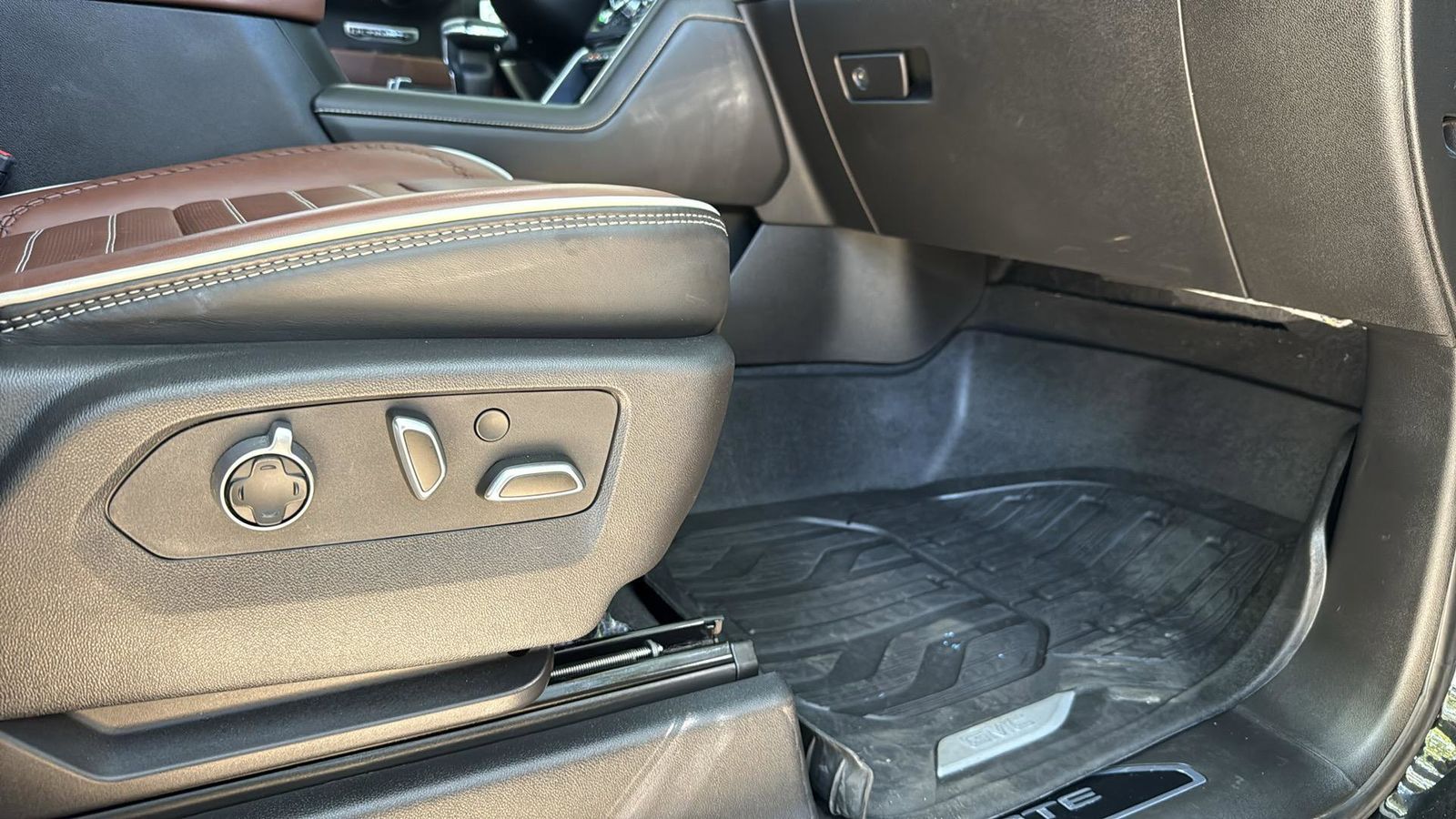 Used Car 2024 Gmc Sierra 1500  Denali Ultimate For Sale Under $70,000 In Austin, Texas