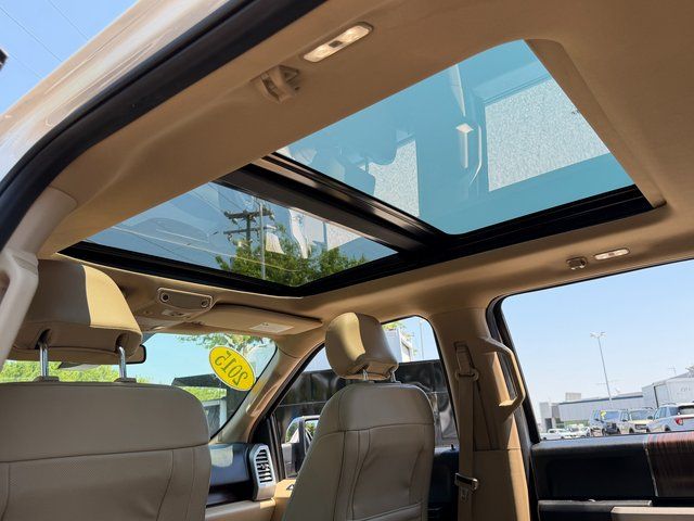 Used 2015 White Platinum Clearcoat Metallic Ford Lariat image 12