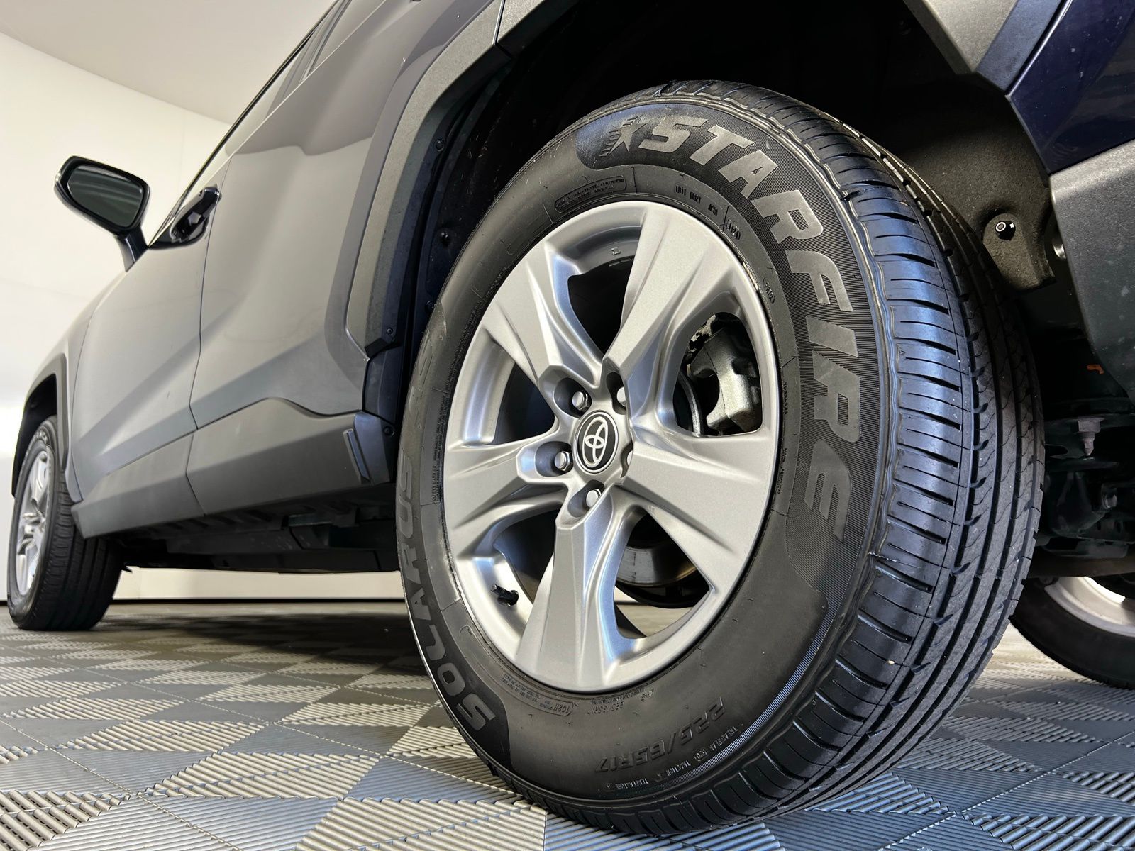 Thumbnail: 2024 Toyota RAV4 - 24