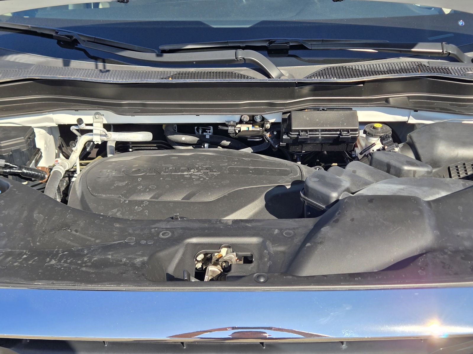 2022 Honda Ridgeline RTL White at AutoSavvy Houston Southwest