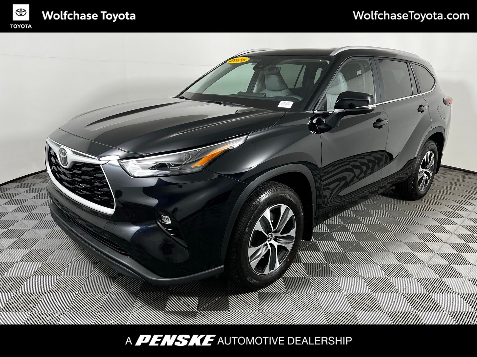 Thumbnail: 2026 Toyota Highlander - 1