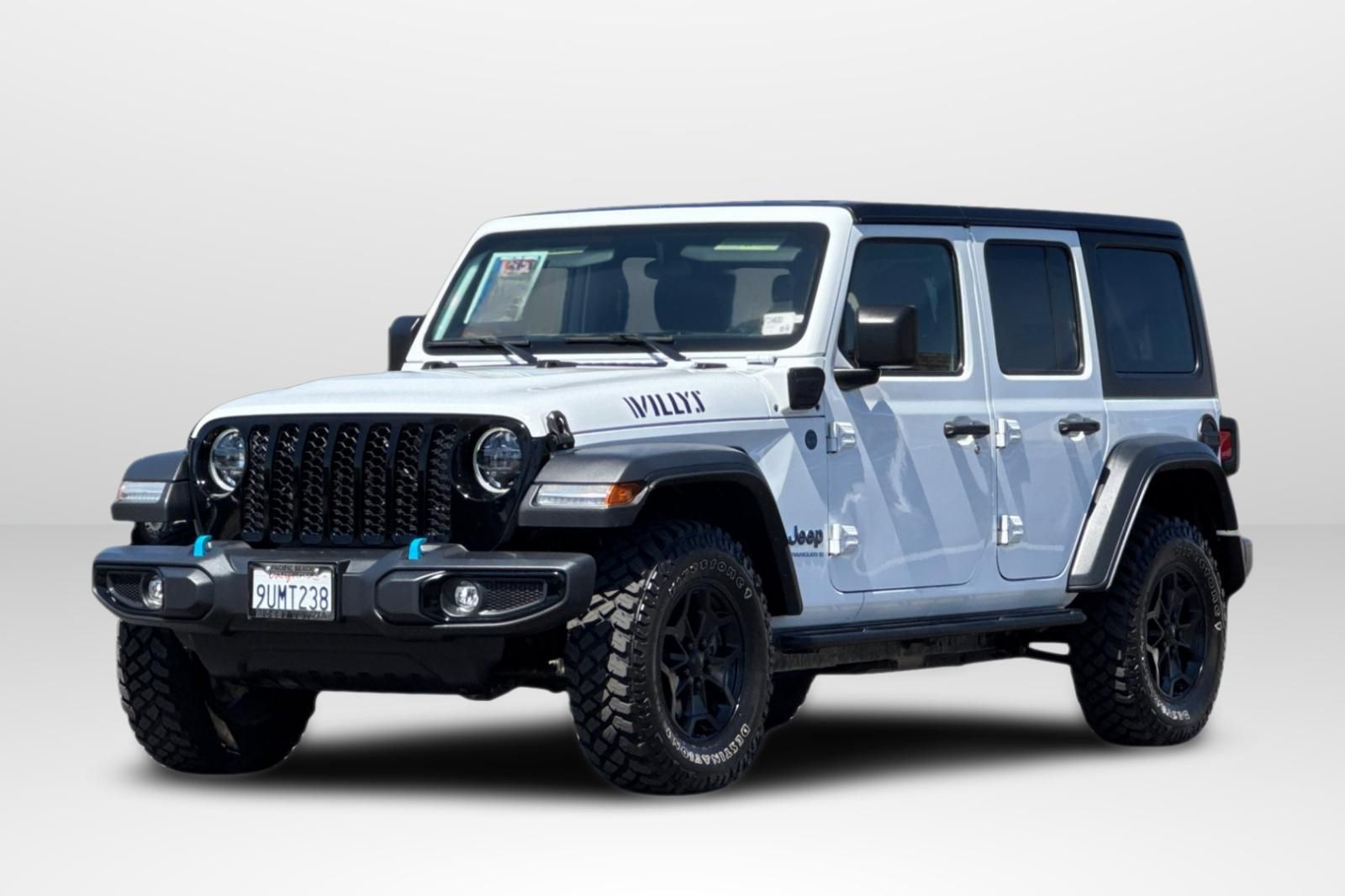 Bright White Clearcoat 2023 Jeep Wrangler 4xe Willys 4WD SUV / Crossover Four-Wheel Drive 8-Speed Automatic