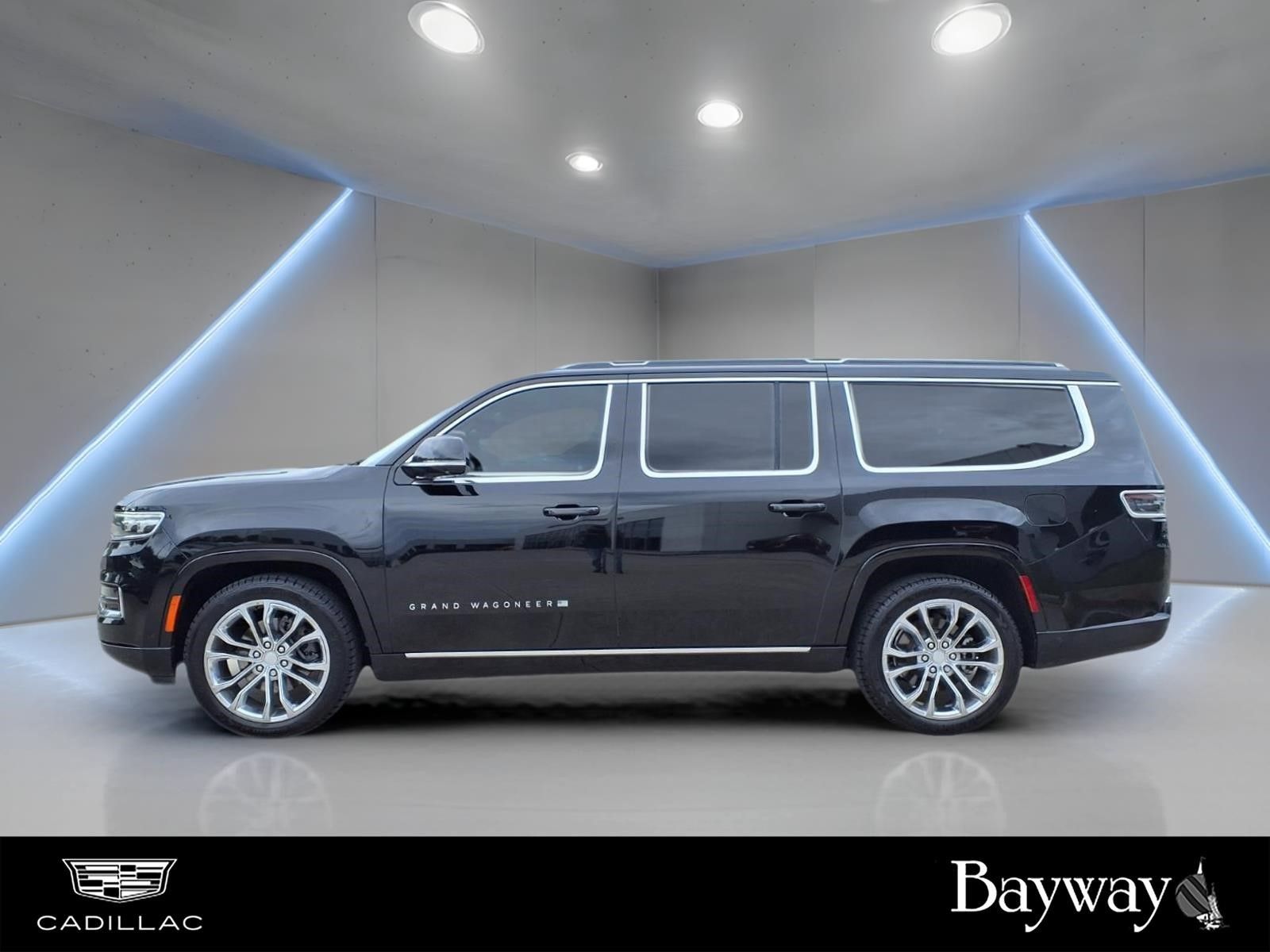 2023 Jeep Grand Wagoneer L Series II - 8