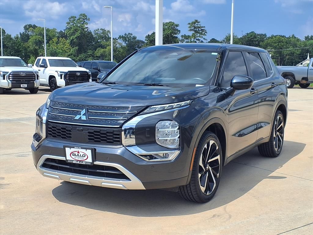 2024 Mitsubishi Outlander SE - 8