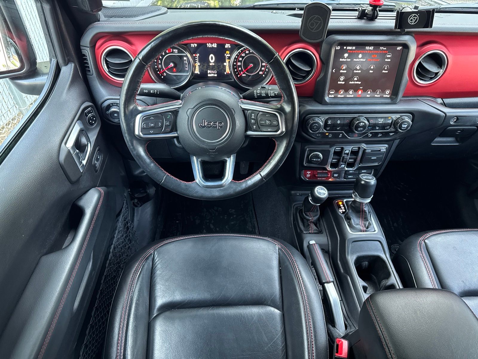 Used 2020 Granite Crystal Clearcoat Metallic Jeep Unlimited Rubicon image 30