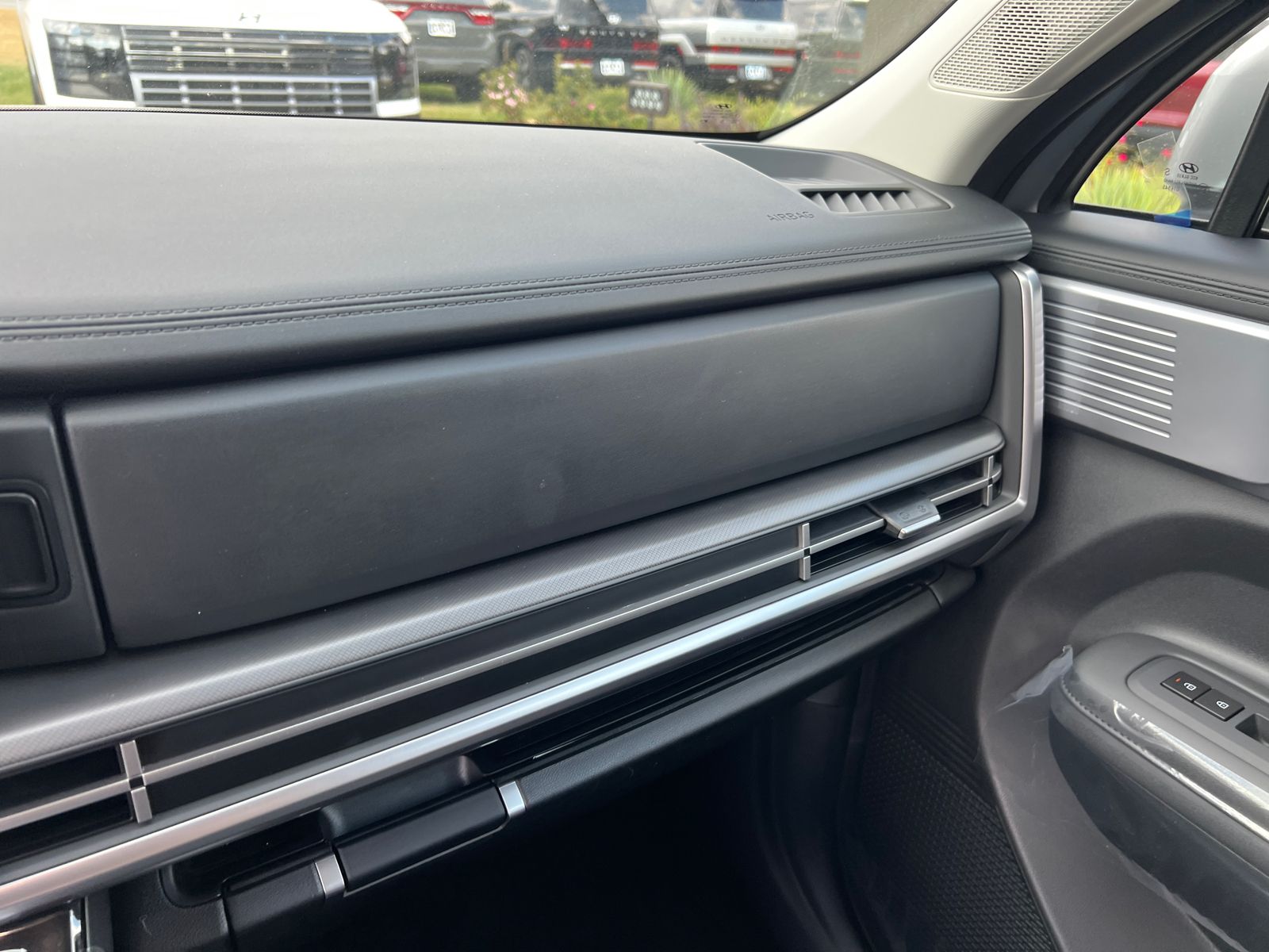 2026 Hyundai Santa Fe SEL photo 29
