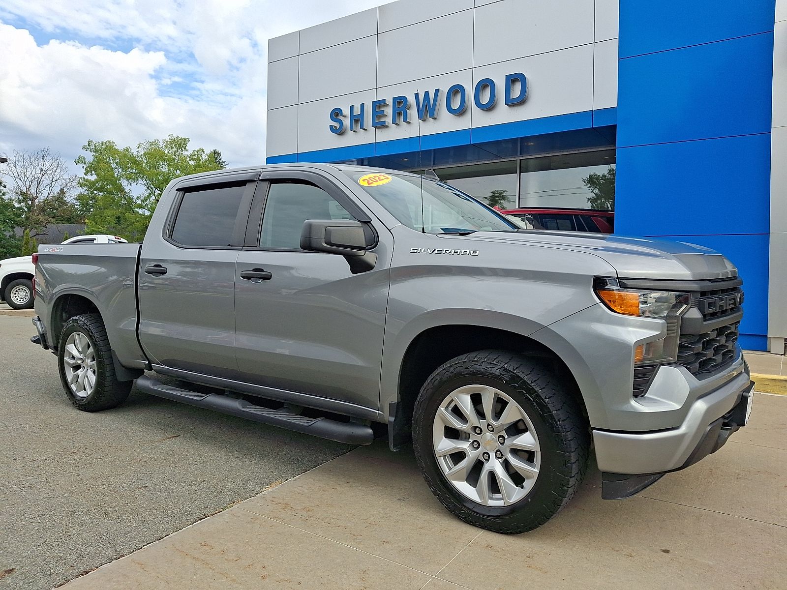 Sterling Gray Metallic 2023 Chevrolet Silverado 1500 Pickup Truck Four-Wheel Drive 8-Speed Automatic