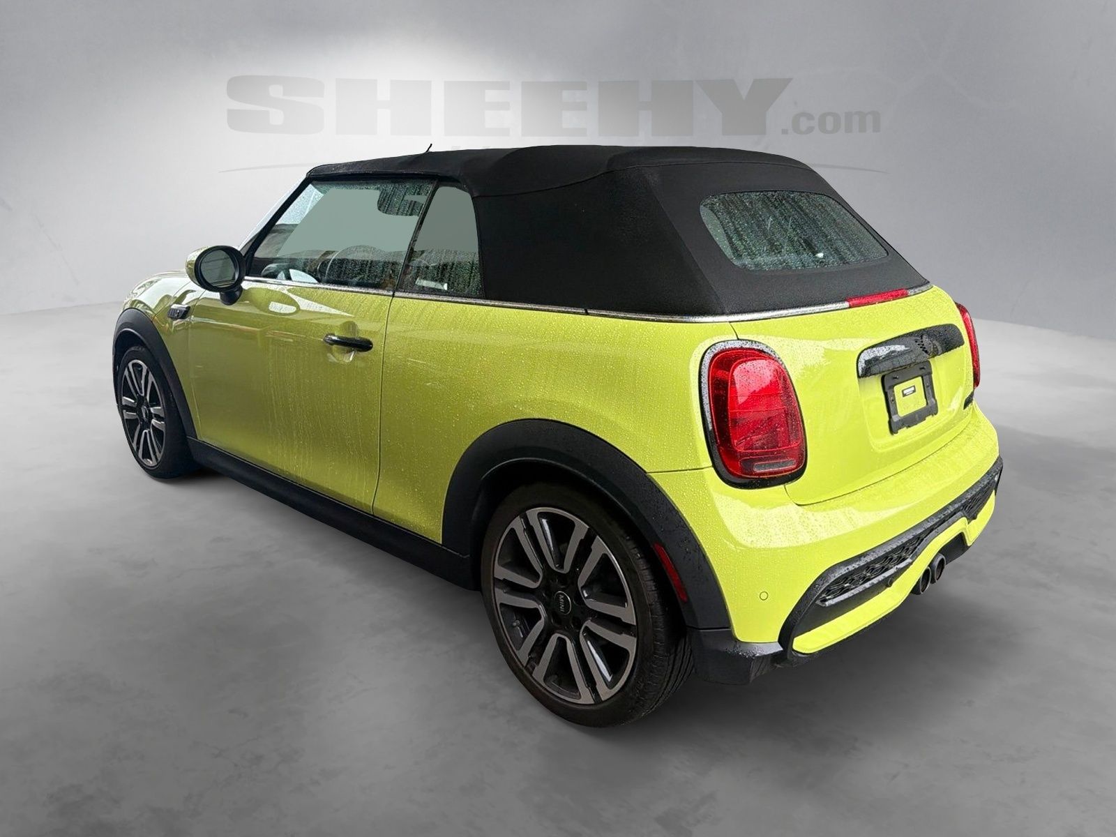 Used 2023 Zesty Yellow MINI Base image 11