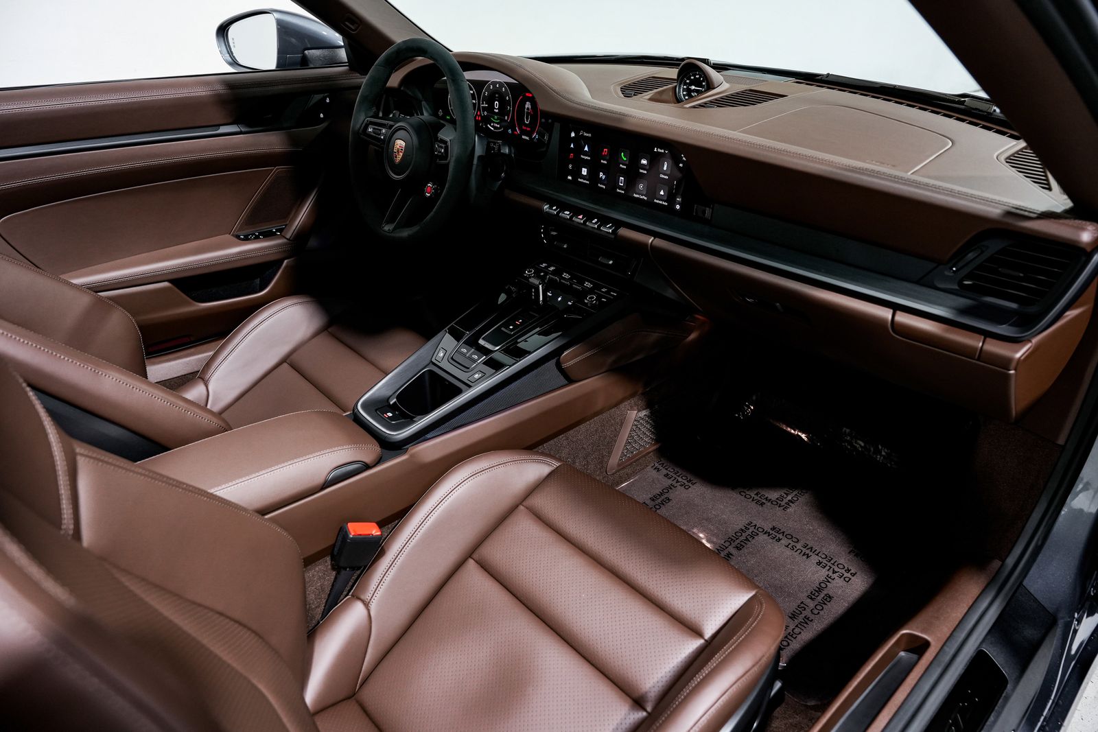 2025 Porsche 911 Targa 4 GTS — photo 34