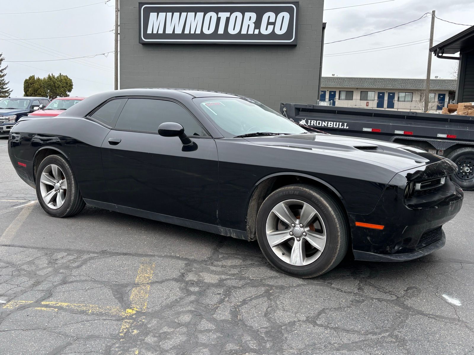2019 Dodge Challenger SXT