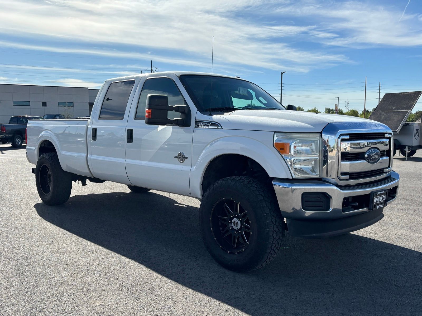 2015 Ford F-250 XLT 4x4 Crew Cab 172 in's photo