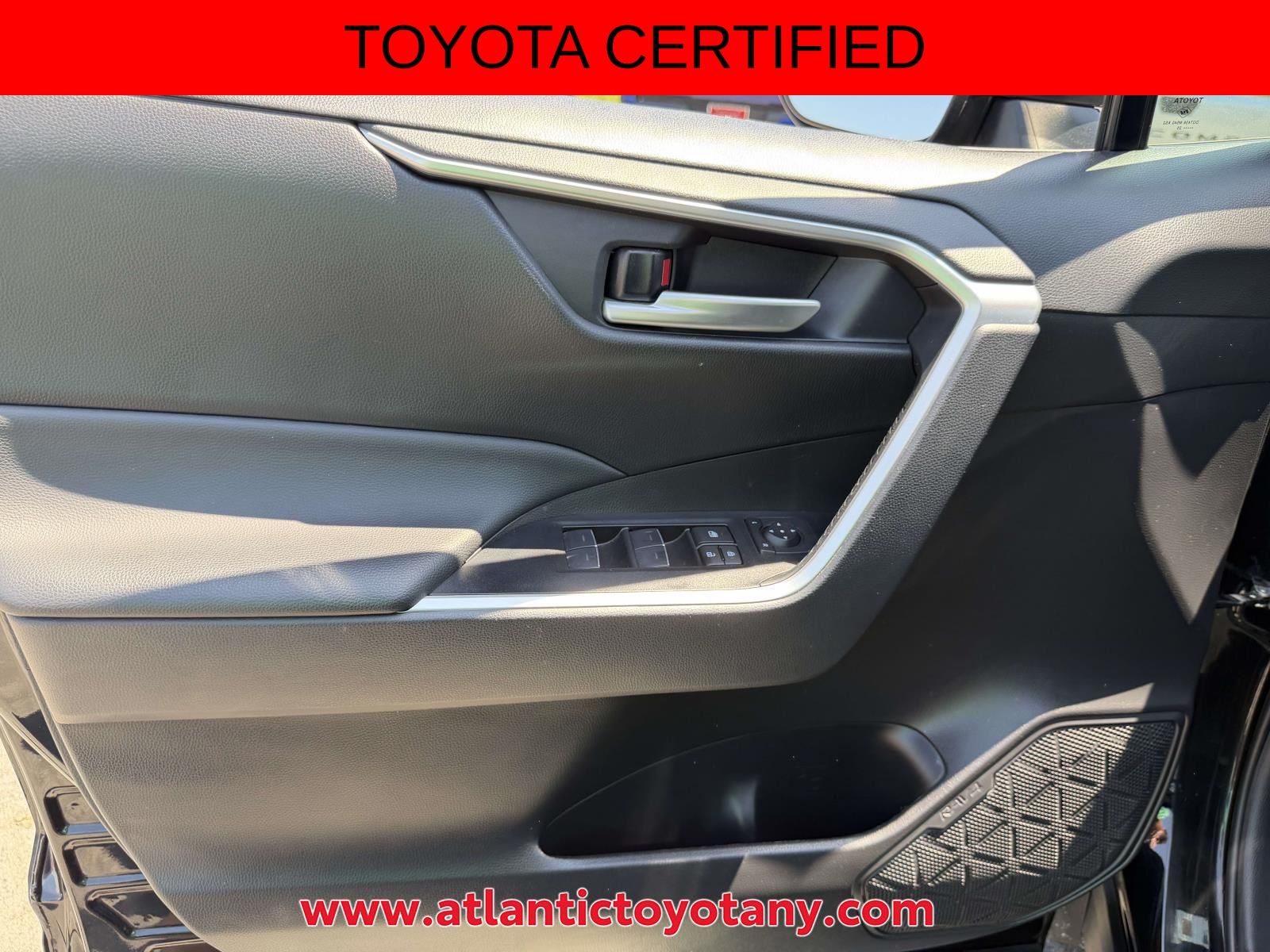 Used 2025 Toyota RAV4 SUV