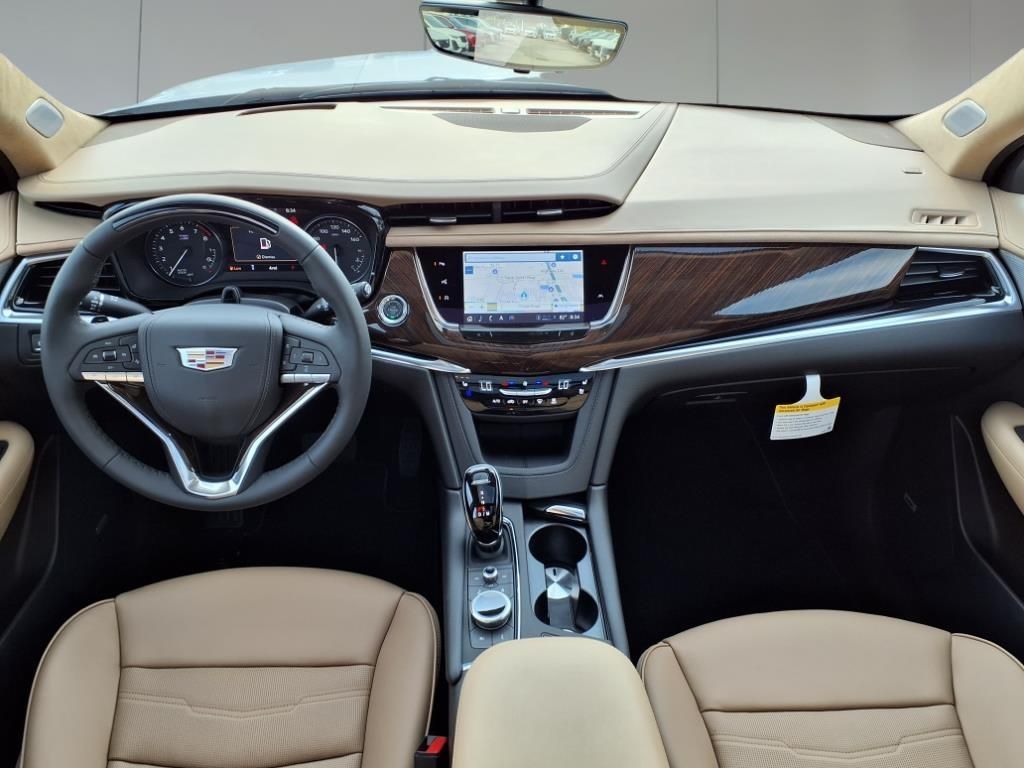 2025 Cadillac XT6 Premium Luxury - 6