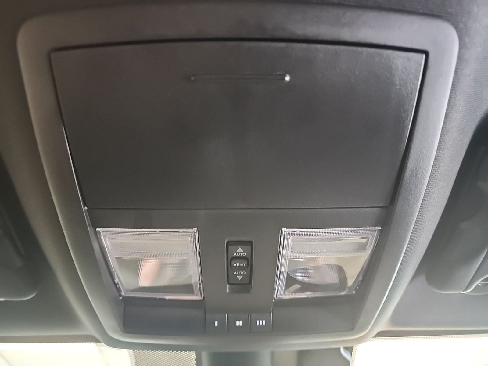 Used 2023 Destroyer Gray Clearcoat Dodge R/T Scat Pack image 19