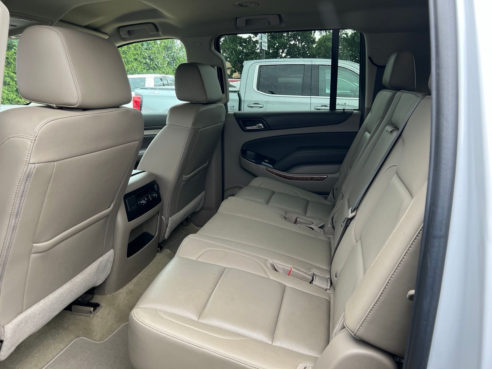 2017 Chevrolet Suburban 1500 Premier RWD