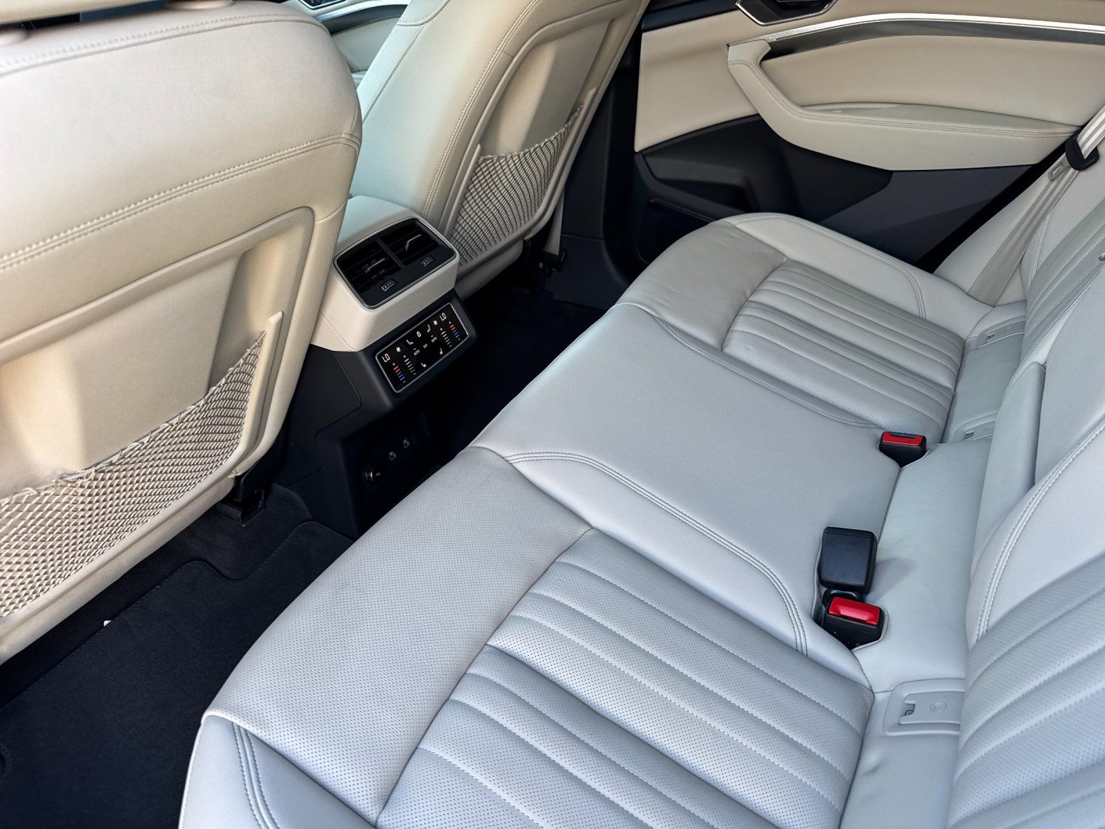 2024 Audi Q8 e-tron Premium Plus — full photo 12 of 29