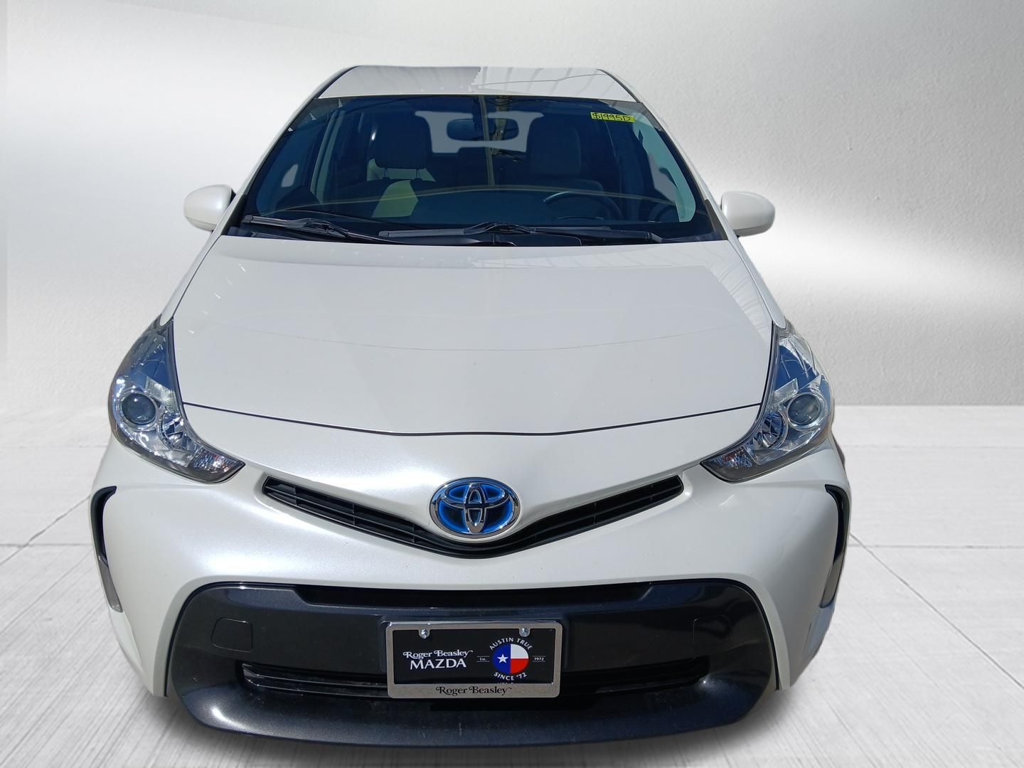 Used Car 2017 Toyota Prius V  For Sale Under $20,000 In Austin, Texas