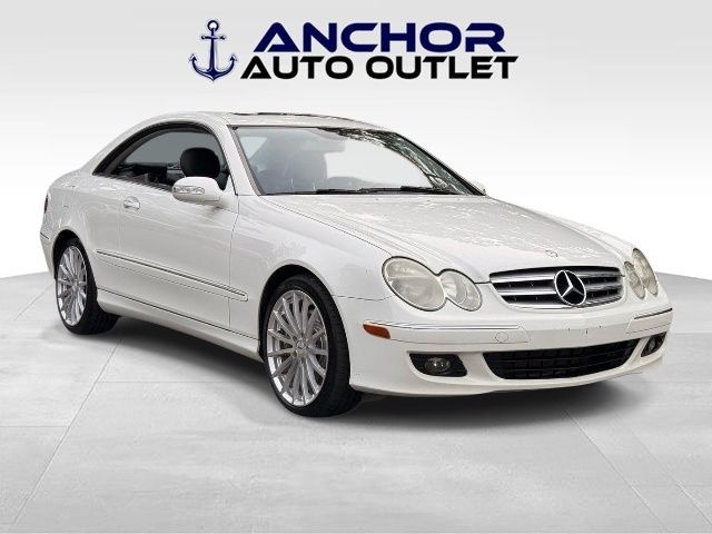 White 2008 Mercedes-Benz CLK 350 Coupe Rear-Wheel Drive 7-Speed Automatic Overdrive