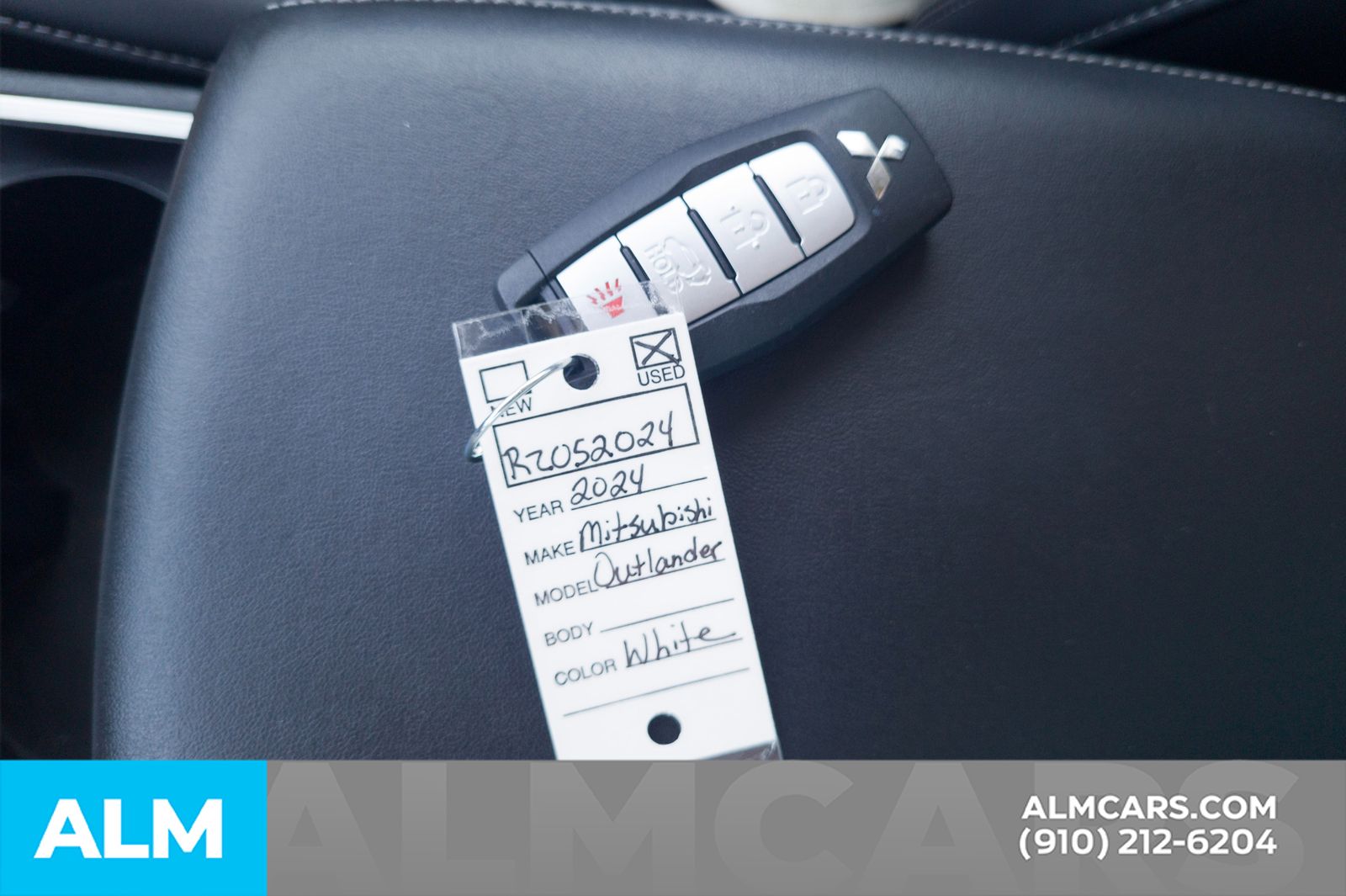 Used 2024 White Diamond Mitsubishi SE image 20