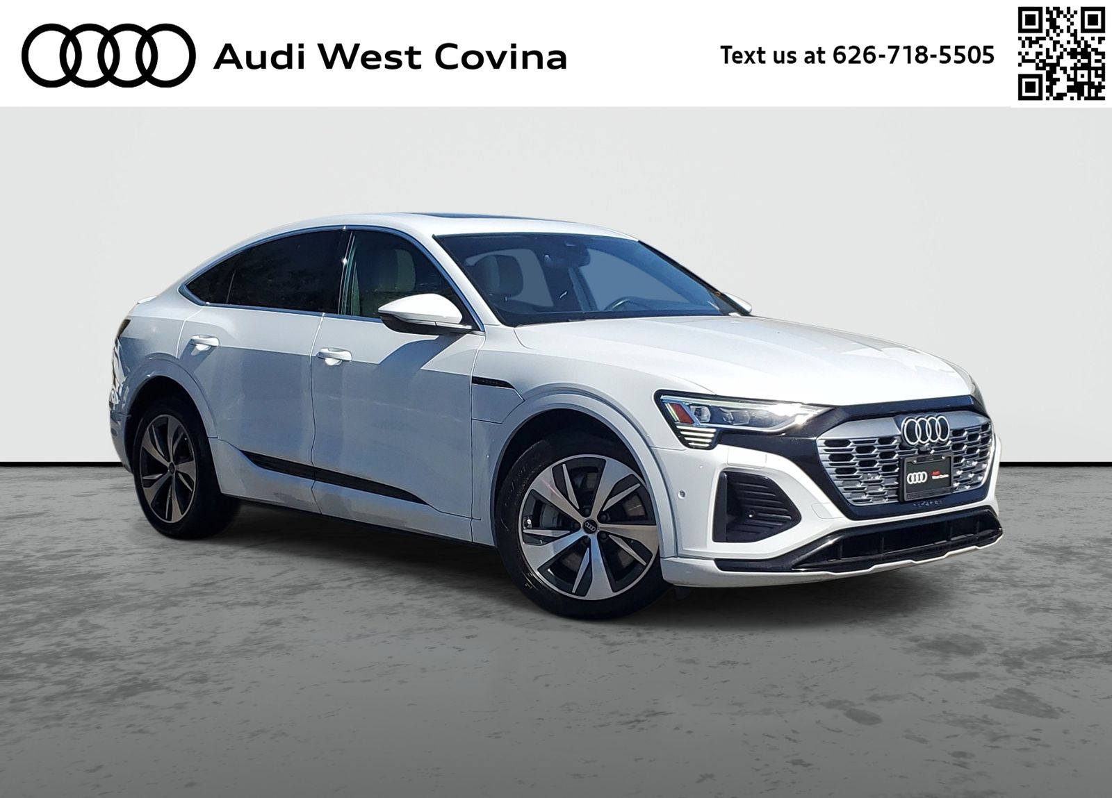 Glacier White Metallic 2024 Audi Q8 e-tron Sportback Sedan All-Wheel Drive Automatic